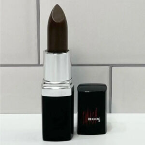 Smashbox 77 Smashing Snob Lipstick